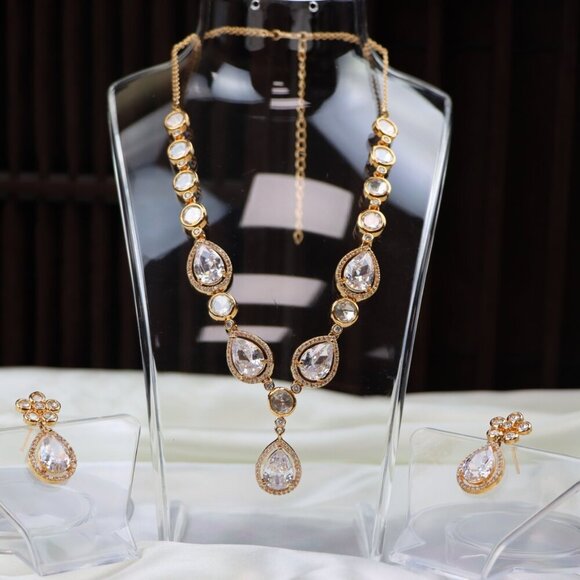 Elegant Teardrop Necklace & Earrings Set , JP29 - Picture 7 of 11